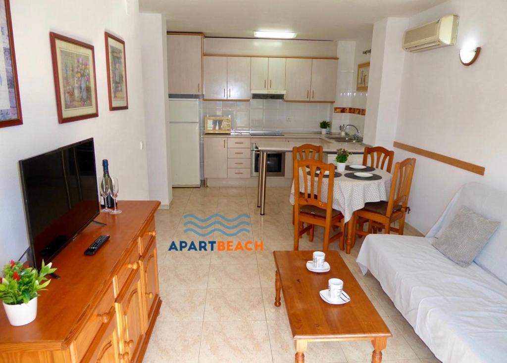 ApartBeach VANCOUVER Climatizado Piscina y Parquing Salou Esterno foto