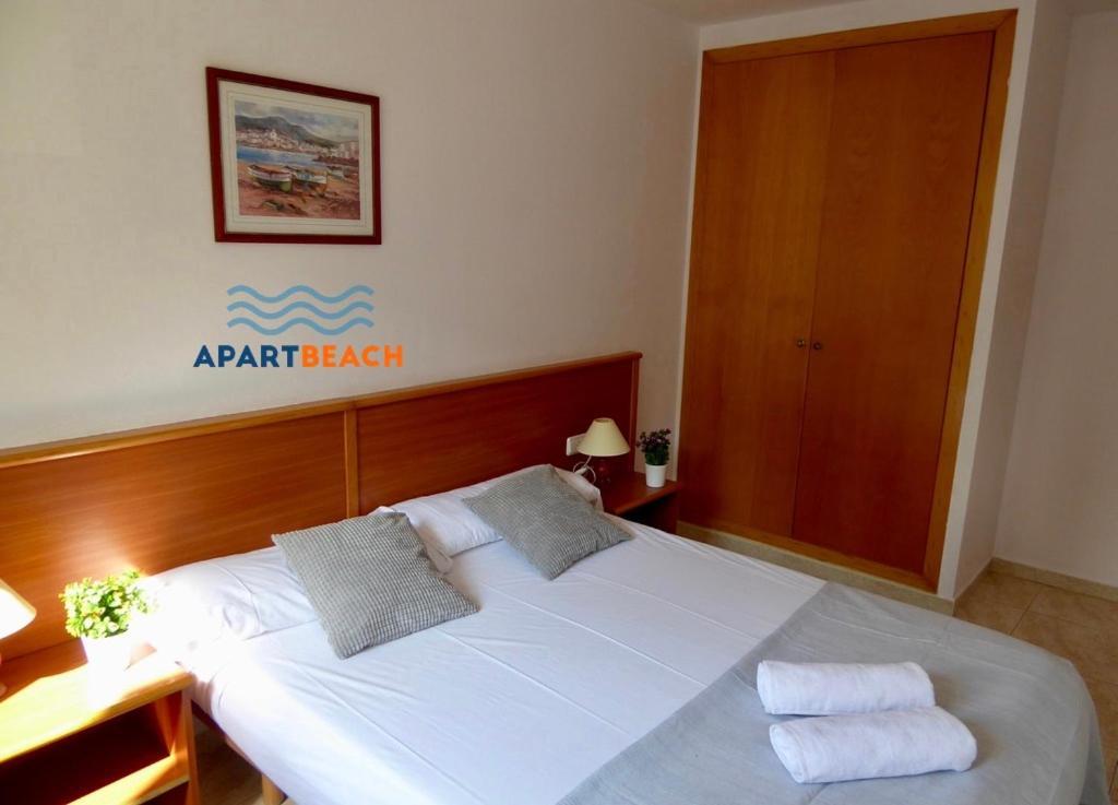 ApartBeach VANCOUVER Climatizado Piscina y Parquing Salou Esterno foto
