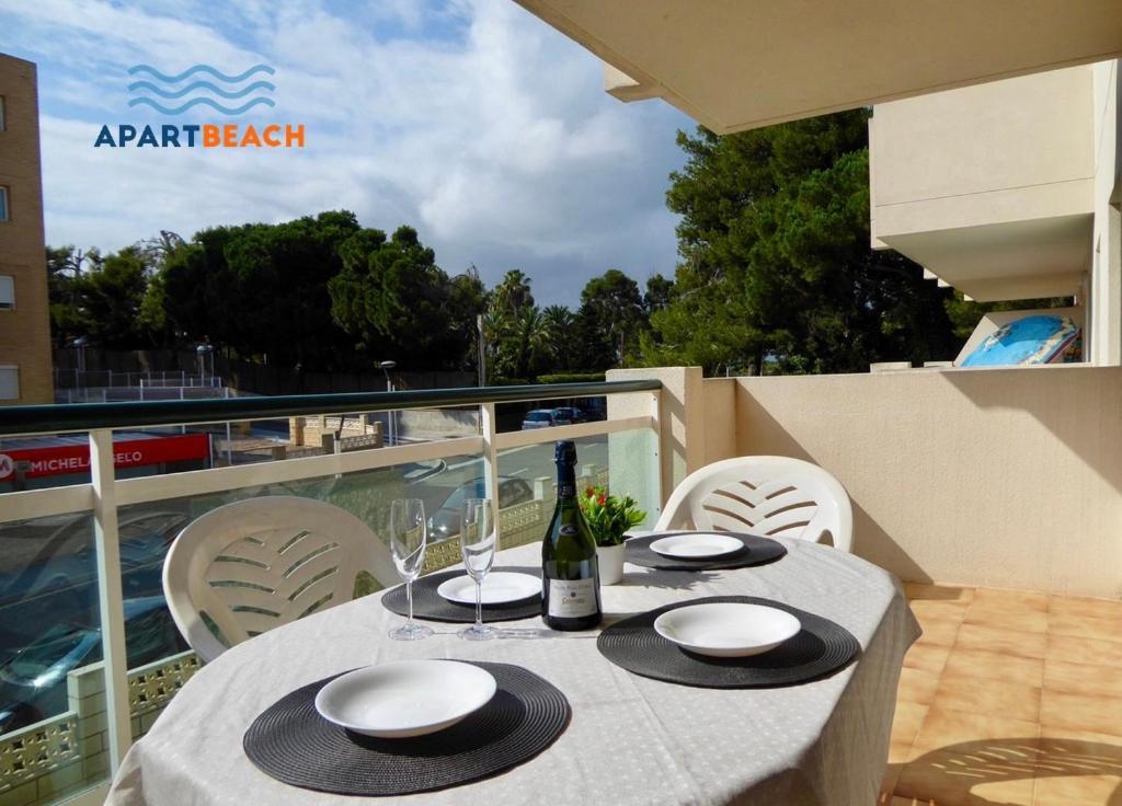 ApartBeach VANCOUVER Climatizado Piscina y Parquing Salou Esterno foto