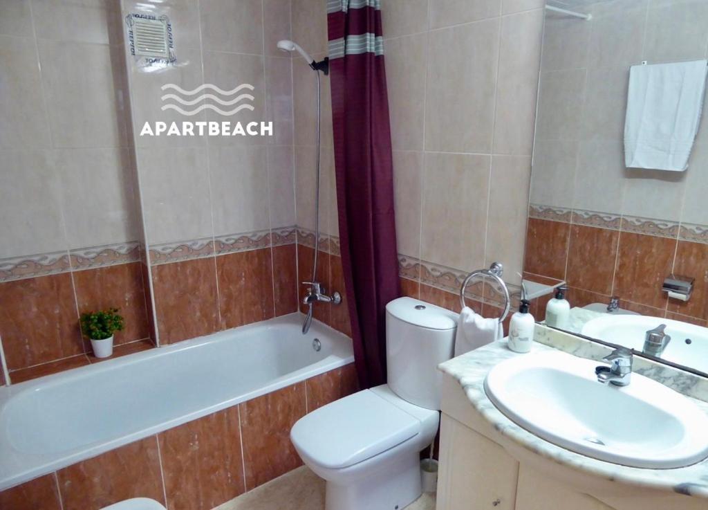 ApartBeach VANCOUVER Climatizado Piscina y Parquing Salou Esterno foto
