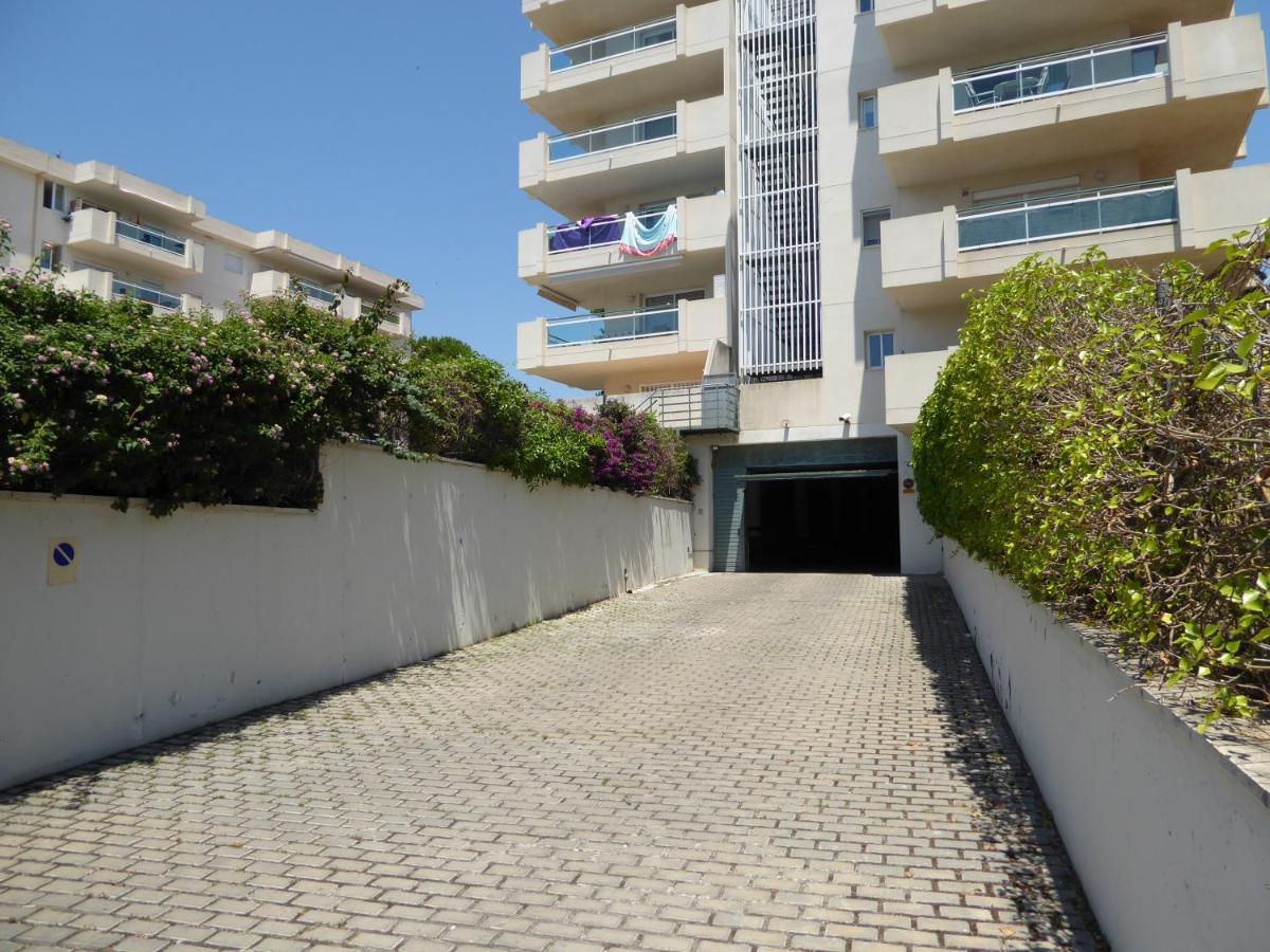 ApartBeach VANCOUVER Climatizado Piscina y Parquing Salou Esterno foto